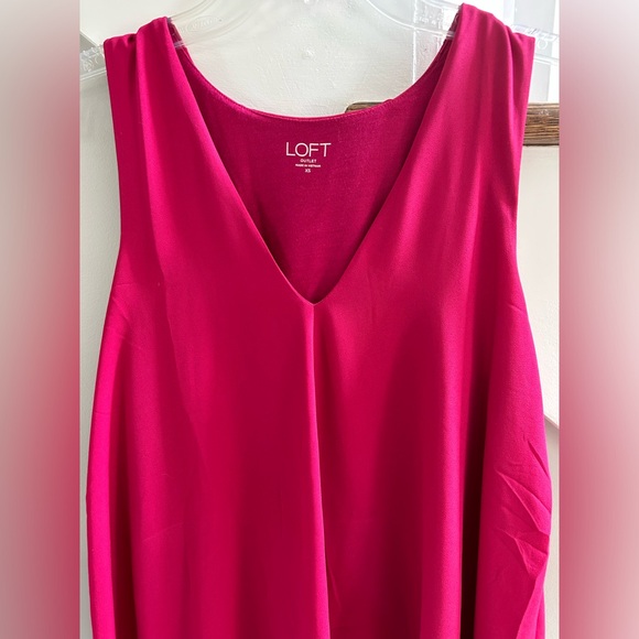 Bright pink LOFT Outlet top, size XS - Picture 2 of 8